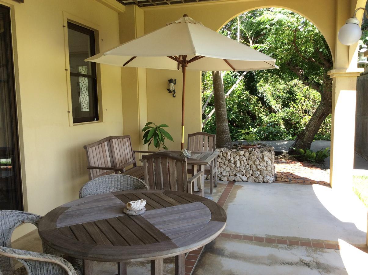Urauchi Mayagusuku Resort מראה חיצוני תמונה
