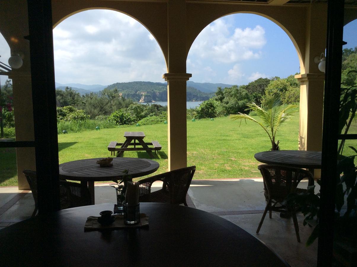 Urauchi Mayagusuku Resort מראה חיצוני תמונה