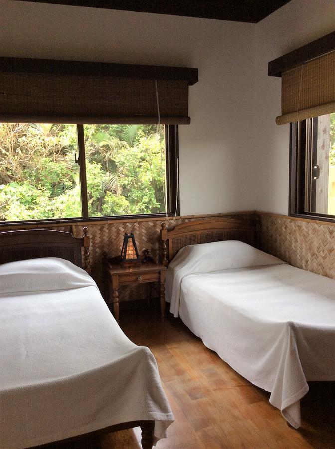 Urauchi Mayagusuku Resort מראה חיצוני תמונה