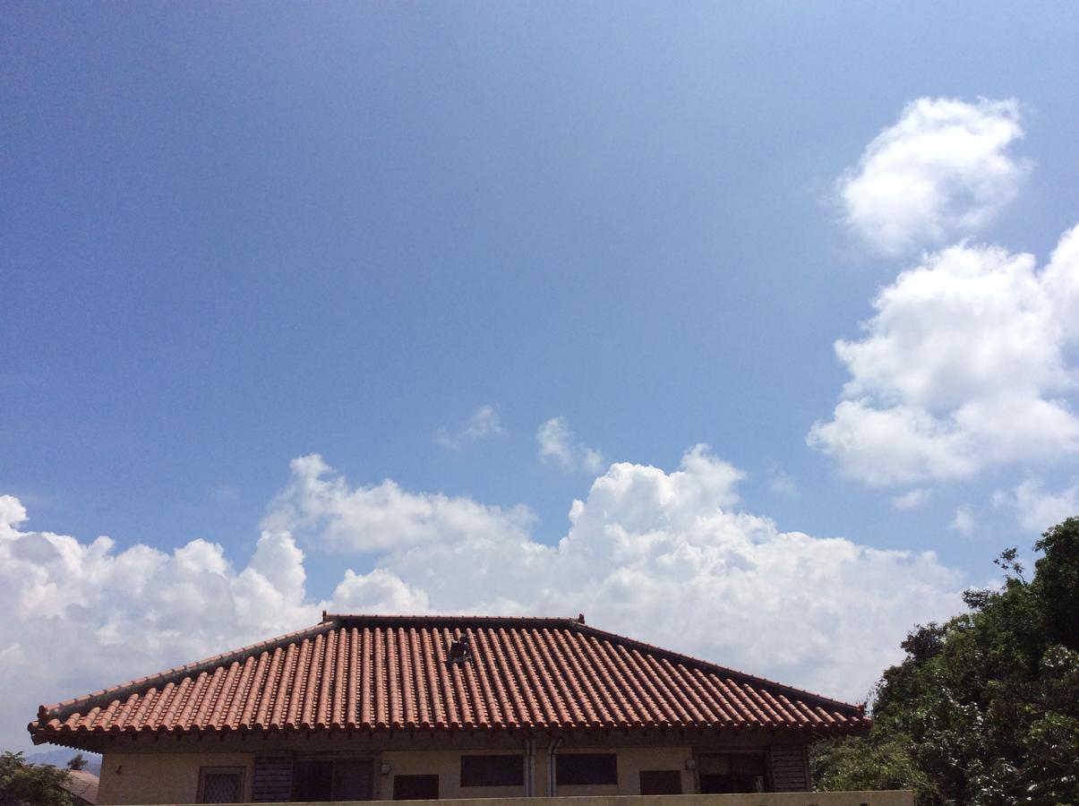 Urauchi Mayagusuku Resort מראה חיצוני תמונה